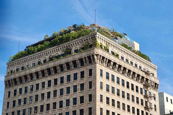 Downtown Los Angeles History and Architecture Walking Tour - Bunker Hill steps and the Theater District: from neighborhood climb to movie palaces