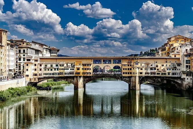 Experience Florence’s Art and Architecture on a Walking Tour - Guides: the human difference you’ll feel in the details