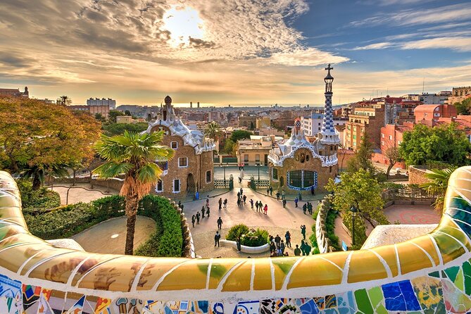 Explore Gaudi's Masterpiece on a Guided Tour of Parque Guell - Hypostyle hall: where Gaudí uses geometry to create atmosphere