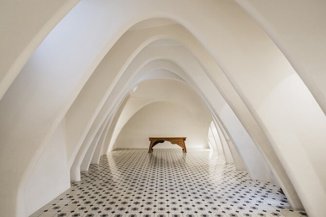 Gaudi Guided Tour: Casa Batllo, La Pedrera & Casa Vicens - The guide experience: what quality looks like, and what to watch