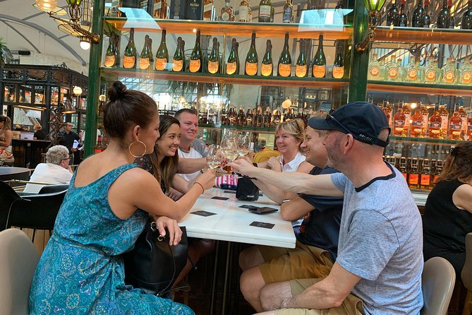 Gaudi, Modernisme And Spanish Wine - Casa Batlló and Casa Amatller: what to notice from the outside