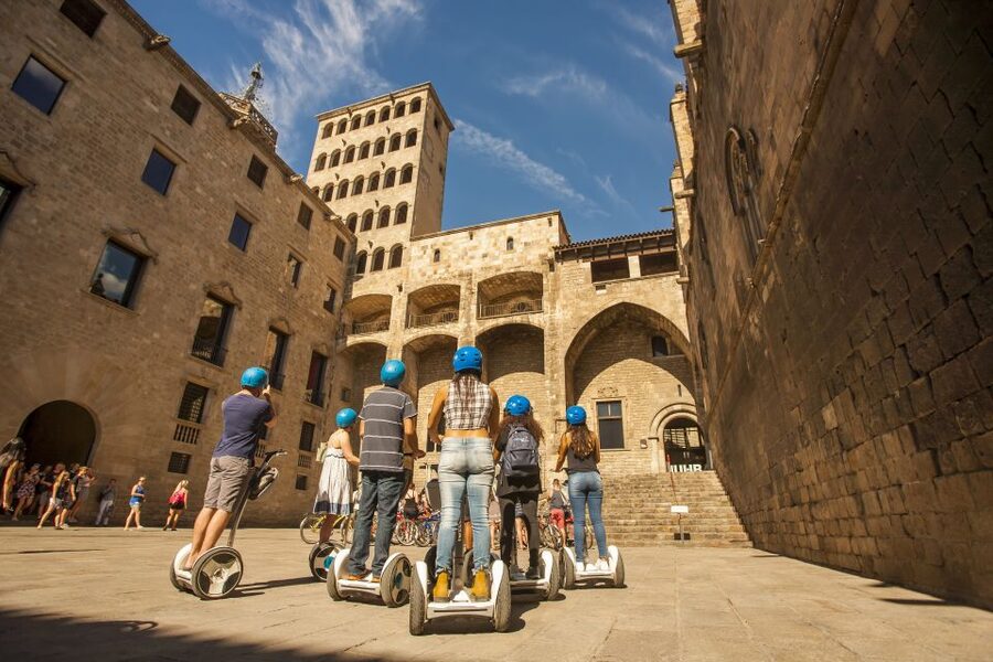 Gaudi's Barcelona 2-Hour Segway Tour with a Live Guide - Arc de Triomf and the Shift to Uptown Barcelona