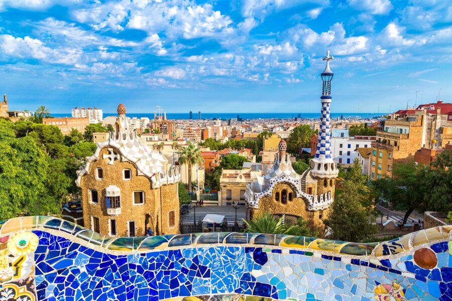 Gaudi's Masterpieces Private Tour in Barcelona - Skip the Ticket Line and Get the Transport Win