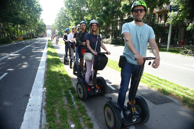 Gran Gaudi - 3H Segway tour - Stop 1: Torre Romana and the 4th-Century Roman-Wall Area