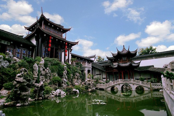 Hangzhou Private Architecture Day Tour - Hu Xueyan’s former residence: merchant power shown in towers and quiet courtyards