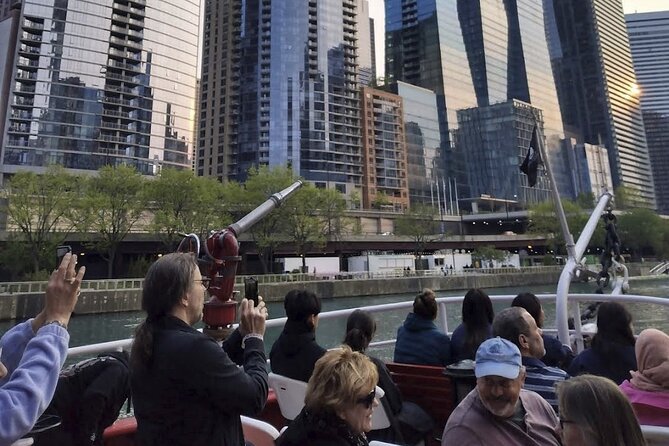 Historical and Architectural Chicago Fireboat River & Lake Cruise - Onboard comfort: restrooms, seating, and moving around