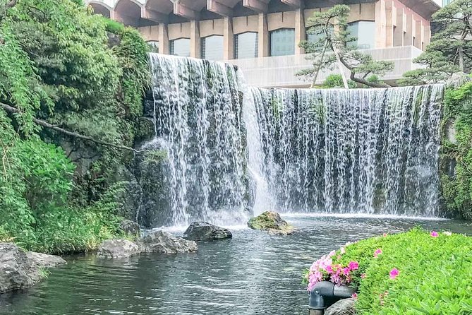 Japanese Garden & Western Architecture: Akasaka exploration tour - Jingu Gaien ginkgo tree-lined street: Tokyo’s four-season photo moment