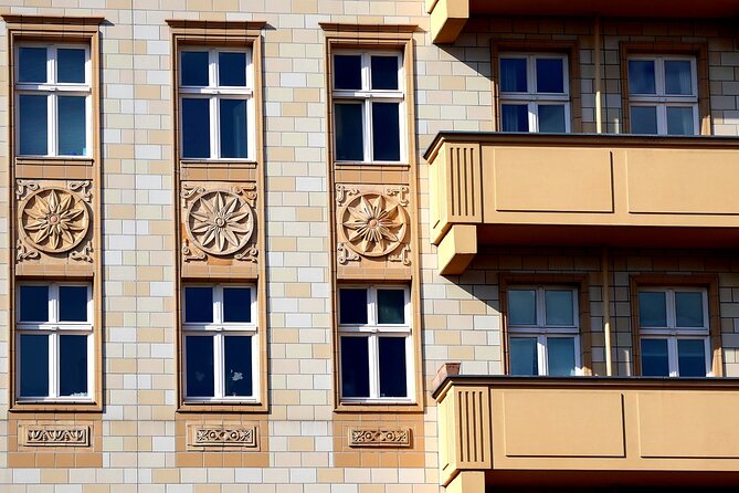 Karl-Marx-Allee Tour: Life and Architecture in East Berlin - Key takeaways before you go