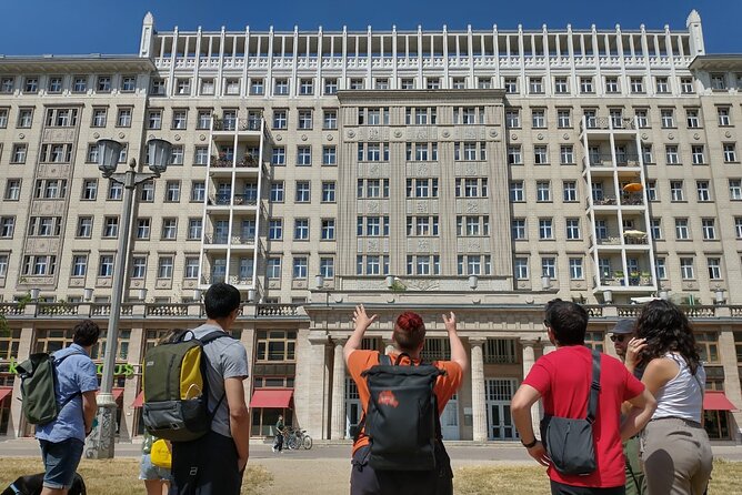 Karl-Marx-Allee Tour: Life and Architecture in East Berlin - Frankfurter Tor: the perfect symmetry and the first socialist blueprint