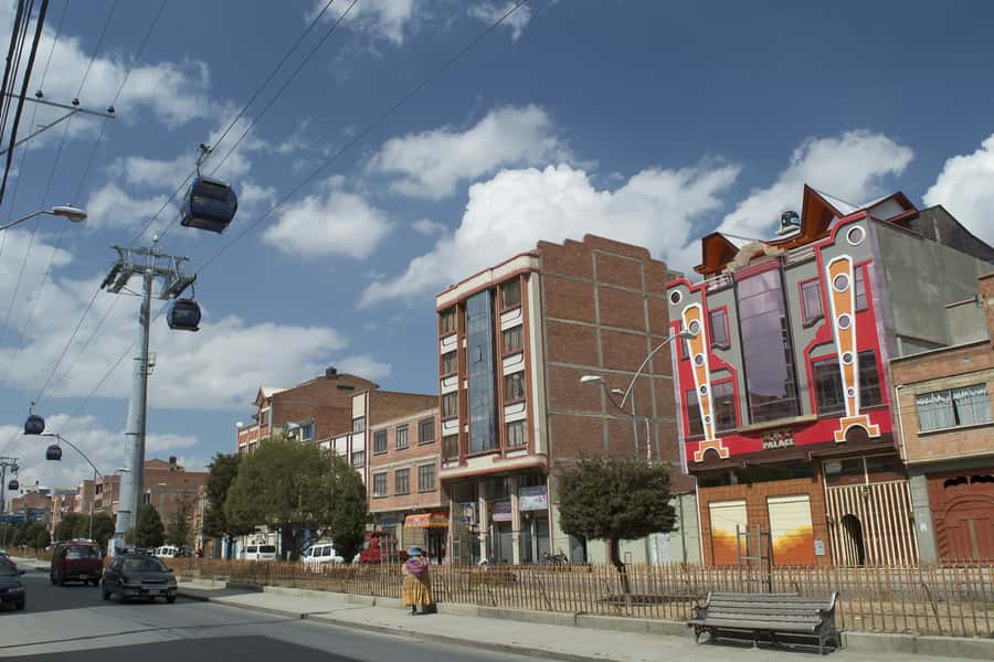 La Paz: Andean Architecture Tour in El Alto - How the meeting point and cable car station set the tone
