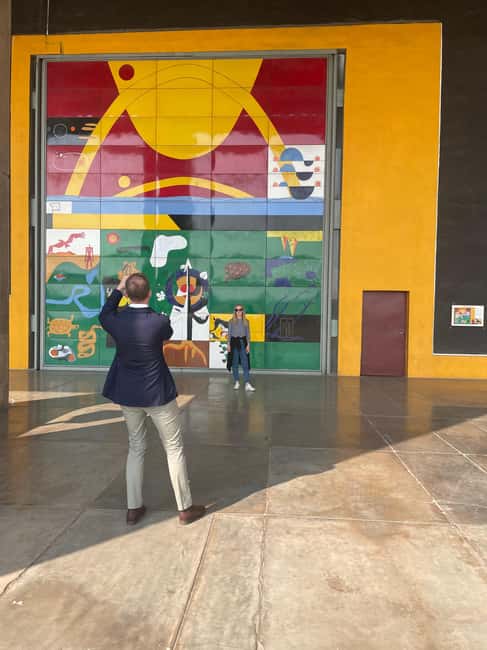 Le Corbusier's Chandigarh : A Complete Architecture Tour - The Capitol Complex circuit: Palace of Assembly, Secretariat, High Court, and monuments
