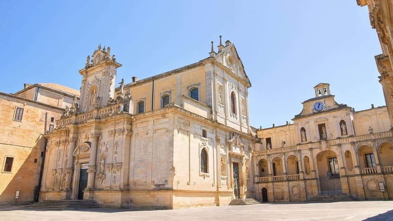 Lecce: Baroque Architecture and Underground Walking Tour - Lecce Baroque makes sense when a guide points it out