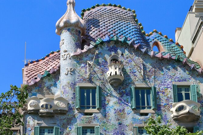 Life of Gaudi and Architectural | Walking Tour | 2h - Palau Güell on Nou de la Rambla: modernism with a patron behind it