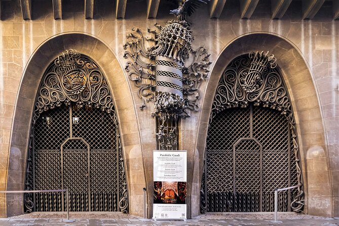 Life of Gaudi and Architectural | Walking Tour | 2h - Guide style: Connie, Rosie, and Laszlo set the tone