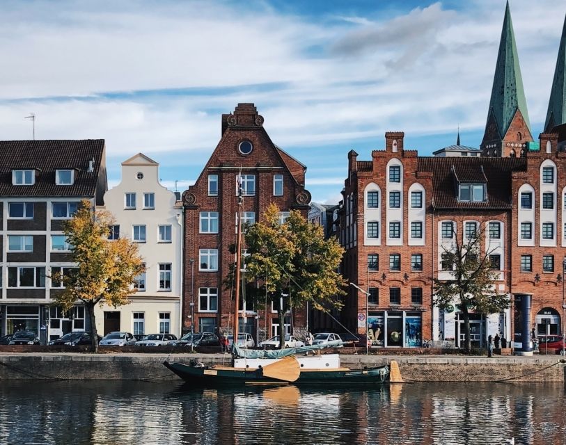 Lübeck: Architecture and Local Craft Private Guided Tour - Streets, city planning, and why medieval growth wasn’t tidy