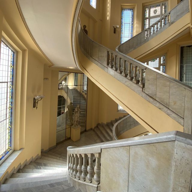 Madrid: Gran Vía Rooftops and Architecture Tour - Who should book this Gran Vía rooftops architecture tour