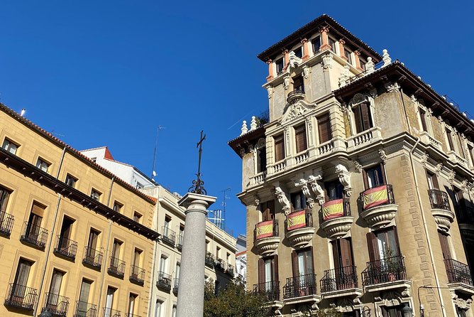 Madrid Historic with an architect : Arabs, Austrias and Bourbons - San Nicolás de las Servitas: Mudéjar tower details you’ll remember