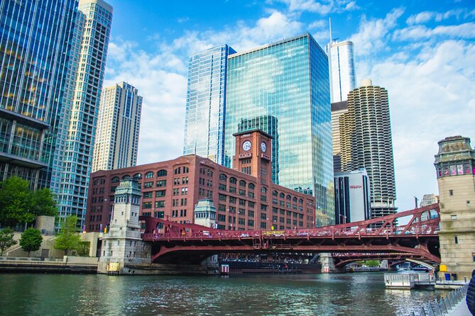 Magnificent Mile Tour With Optional 360 Chicago Upgrade - Crossing Into High-End Retail by the Chicago River