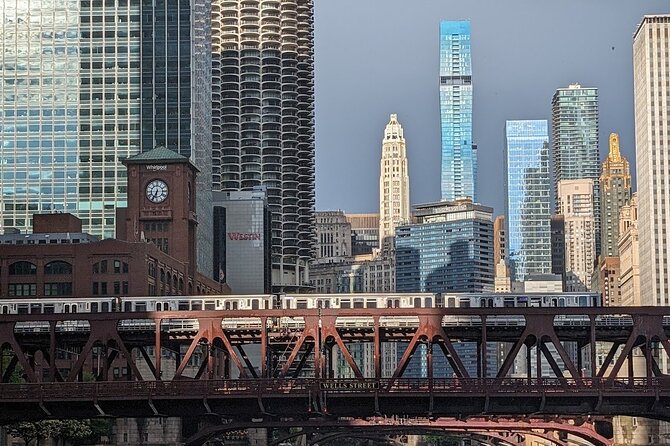 Marvels & Feats: An Engineer's Tour of Chicago Architecture - Stop 1: Downtown / The Loop and the Power of Seeing Structure Up Close
