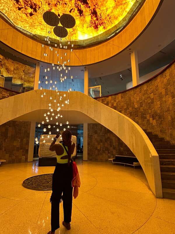 Mexico City: 1960s &1970s Mexican Architecture Walking Tour - Meeting at Chapultepec Porrua: easy start, calm pace