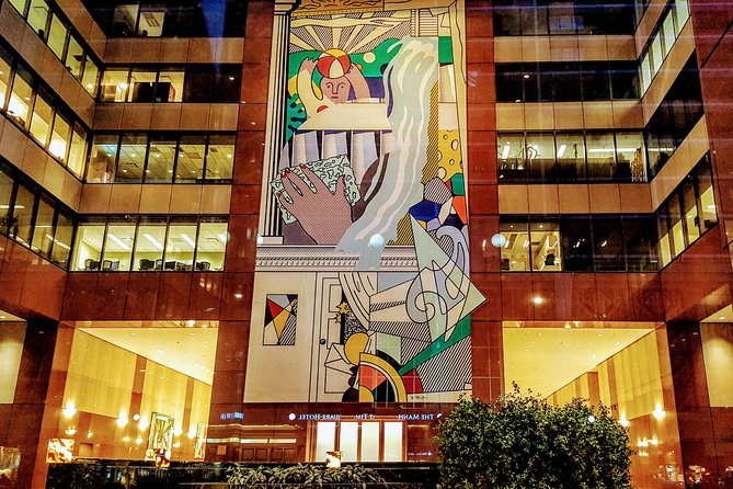 Midtown Manhattan Art and Architecture Walking Tour - Times Square to Eighth Avenue: history through architecture shifts