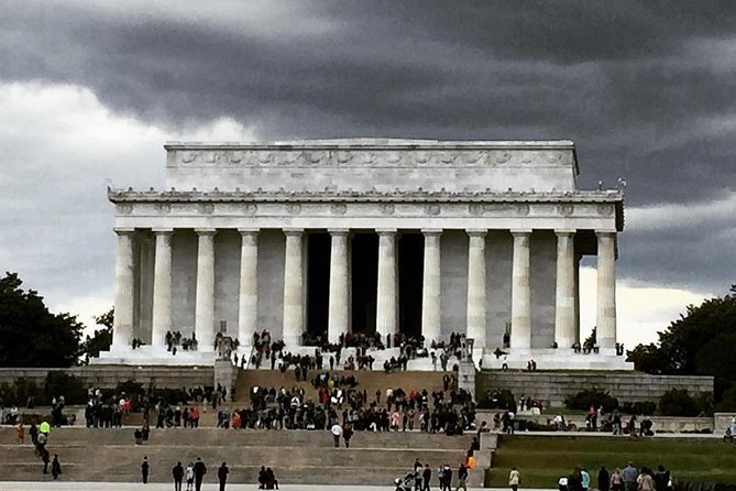 Monuments and Memorials Architectural Walking Tour - Price and logistics: is $48 worth it?