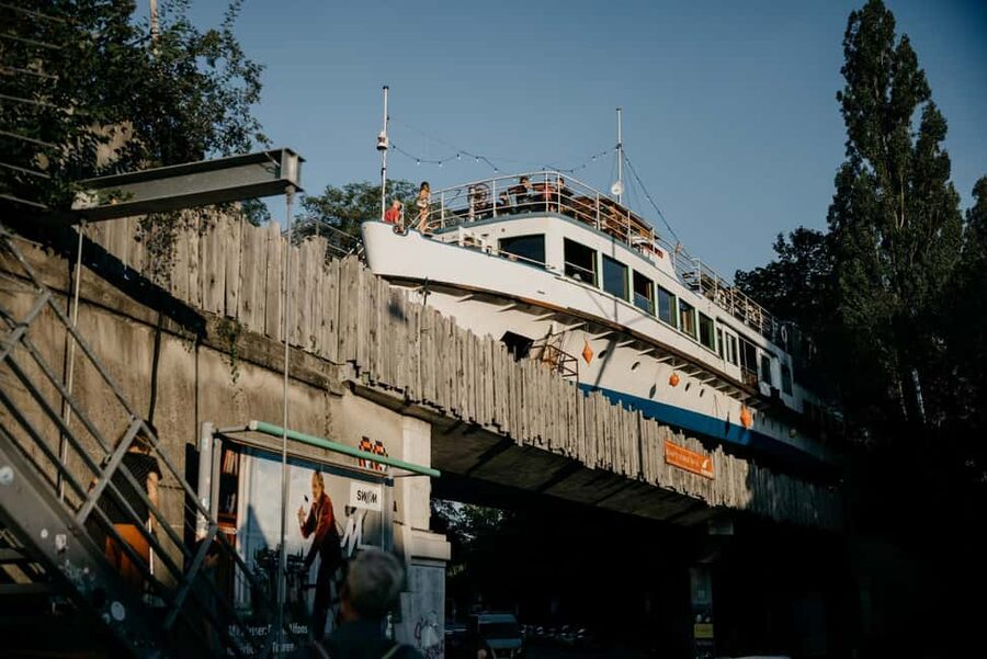Munich's Hidden Architecture Guided Tour - Key things I’d zero in on
