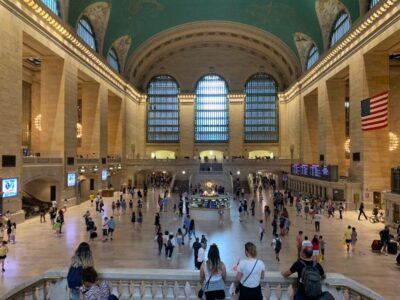 New York City: Art Deco and Architecture Landmarks Tour - Bryant Park and Midtown History: Why Landmarking Changes What You See