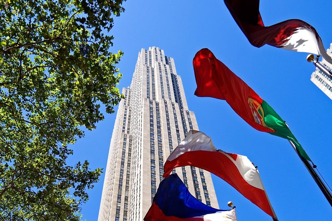 New York City The Official Rockefeller Center Tour - Where to meet at 30 Rockefeller Plaza (and how not to lose time)