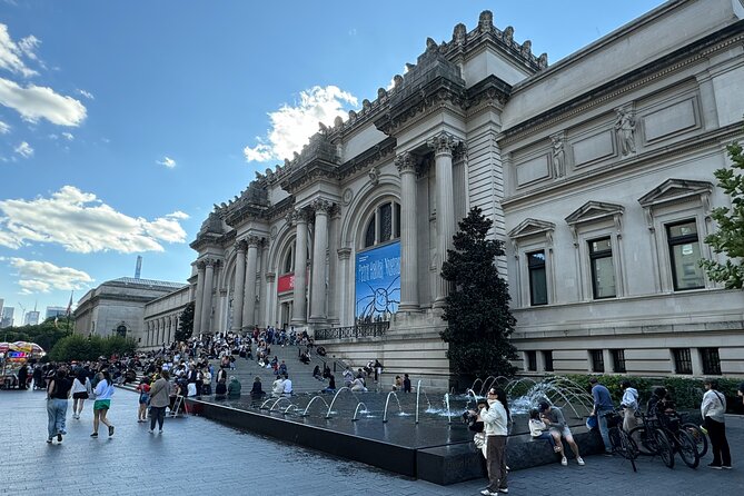 New York Upper East Side Art and Architecture Tour - What you learn beyond the big name buildings