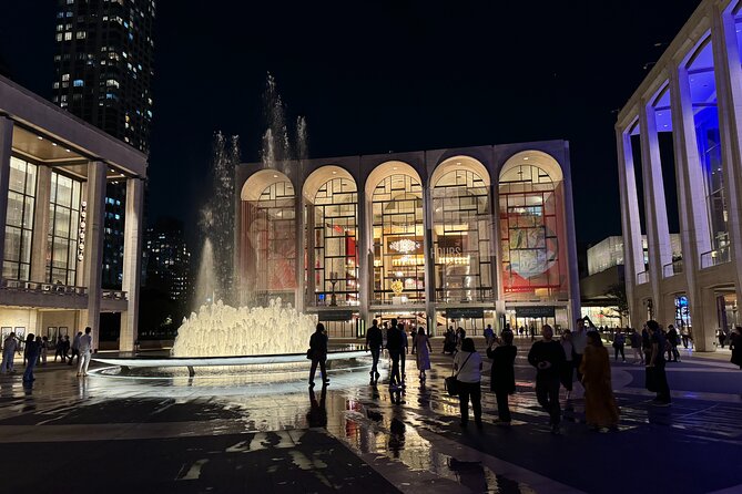 New York Upper West Side Art and Architecture Tour - Lincoln Center: the arts campus you can read block by block