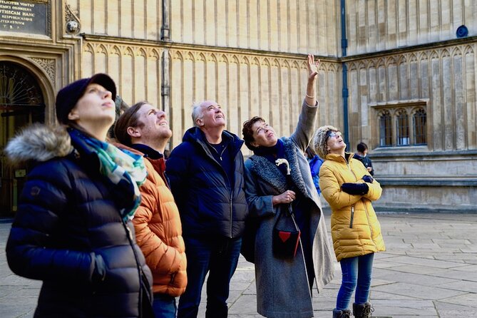 Oxford: 90 minute Architectural & Historical Highlights Tour - Exeter College chapel, Lincoln College faces, and St Mary’s spire views