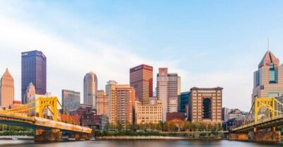 Pittsburgh: Best of the Burgh History and Architecture Tour - A 2-mile walking plan that teaches you the city’s logic