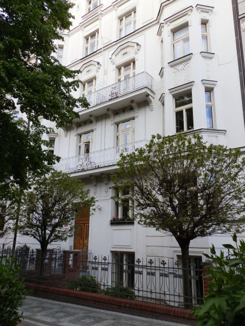 Prague: Private Prague Art Nouveau and Cubism Tour - The tram shift to Vyšehrad: Cubism gets its own stage
