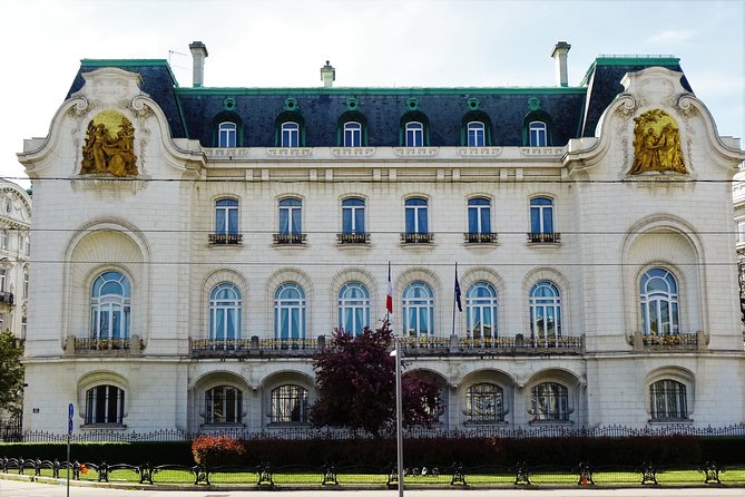 Private Klimt & Vienna Art Walk — From Baroque to Secession - A 1700s Baroque Church Moment Built to Impress