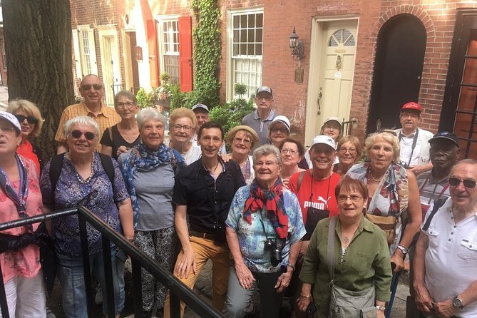 Private Philadelphia French/English Historical and Architectural Walking Tour - Stop 1: Independence National Historical Park—Independence Hall energy, plus the architecture layer