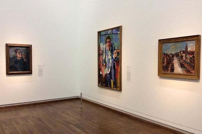 Private Tour with an Art Historian of the Leopold Museum: Gustav Klimt, Egon Schiele and Viennese Art Nouveau - Vienna’s Art Nouveau gets real at the Leopold Museum
