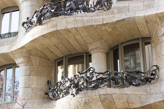 Private Ultimate Gaudi Legacy ebike Tour with Park Güell - Price and Value: What You’re Really Paying For