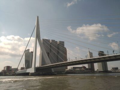 Rotterdam Architecture: Centre and South Bank with watertaxi - Lijnbaan to Timmerhuis: modern Rotterdam on foot