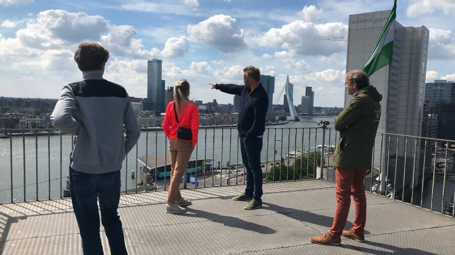 Rotterdam: Architecture Highlights Tour including the Depot - Markthal, the indoor food hall and housing experiment by MVRDV
