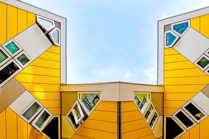 Rotterdam Must Do Tour: Highlights, History, WW2 and Architecture - Oude Haven and the Cube Houses: where the story turns personal