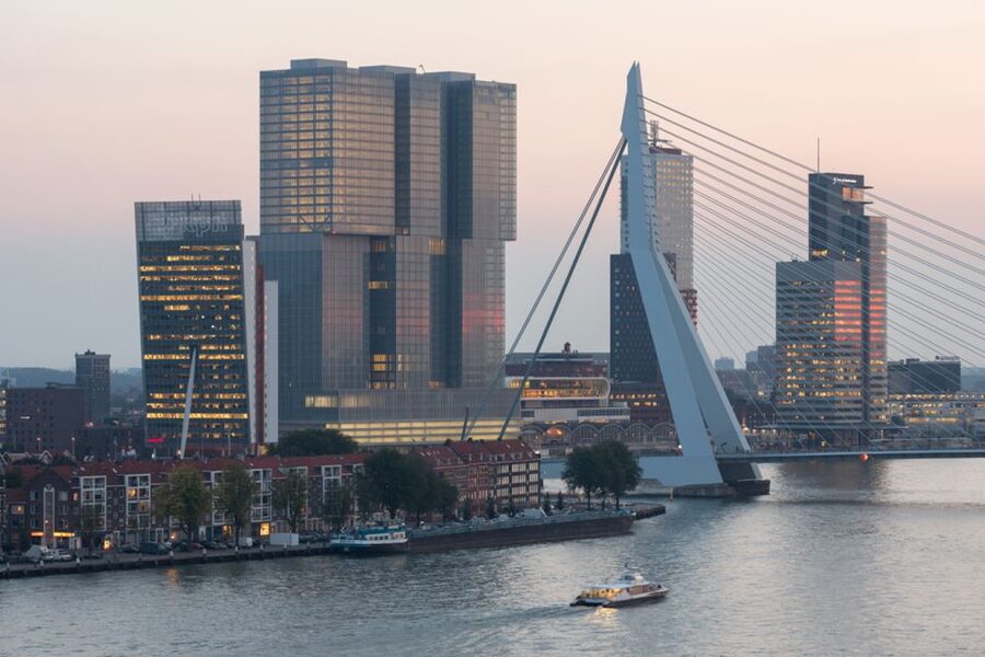 Rotterdam: Wilhelminapier, High-rise & floating architecture - Pakhuismeesteren and the rooftop view that changes how you see Rotterdam