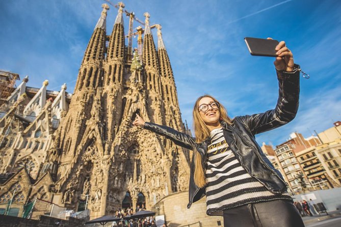 Sagrada Familia & Gaudi Tour Private or Small Group with Tickets - Who This Tour Fits Best (And Who Might Be Happier Elsewhere)