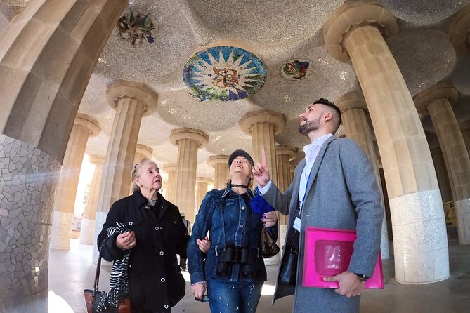 Sagrada Familia: Small Group Tour, hotel pick-up with Fast-Track - Hotel Pickup in Barcelona: The Convenience You’ll Actually Feel
