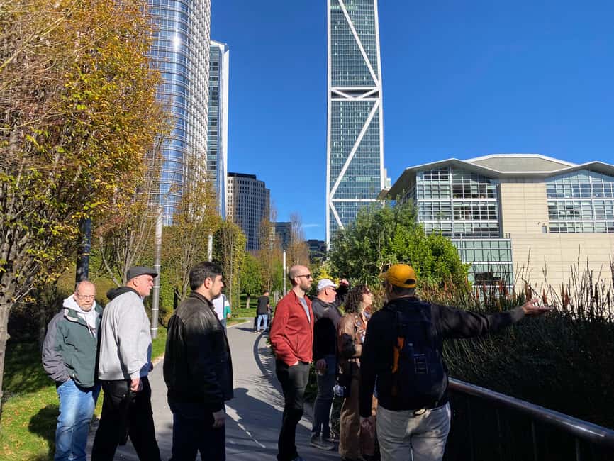 San Francisco: Downtown Architecture & Public Art Tour - The 1% public art rule: an open-air gallery effect