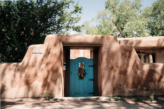Santa Fe Architectural Walking Tour - Stop highlights that make the architecture make sense