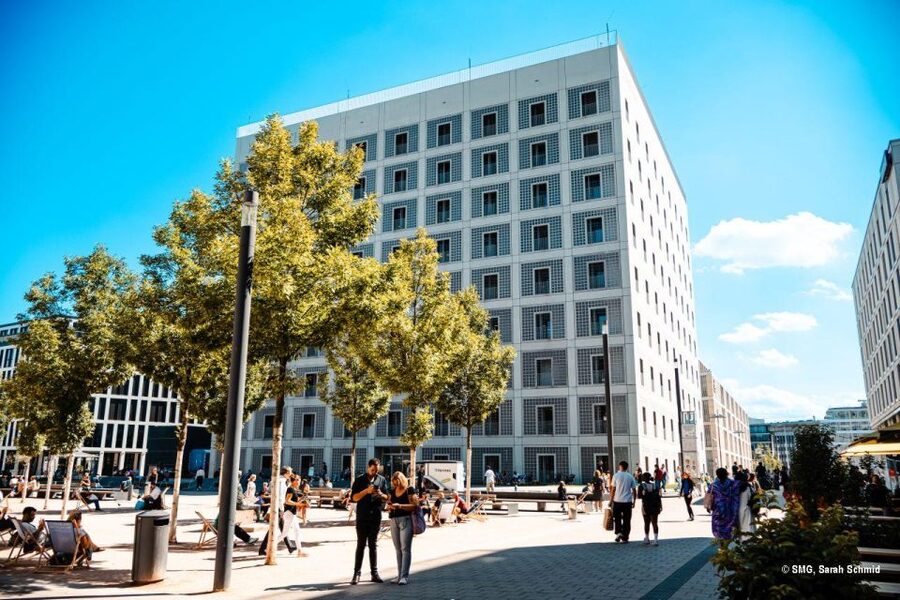 Stuttgart city library - an architectural tour - Value check: is $21 worth your time?