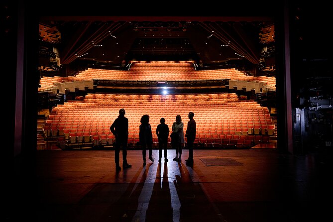 Sydney Opera House Architectural Tour - Inside moments: seeing form and acoustics-related thinking