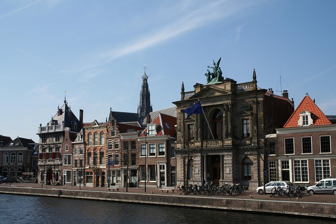The rise of Haarlem: Culture, History, Art and Architecture Walking Tour - Walking Haarlem through the Golden Age—and then into WWII