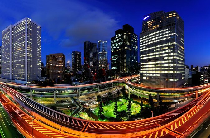Tokyo Architecture and Contemporary Art Walking Tour with a local guide - Ginza Stop: Boutiques, Galleries, and High-End Modern Lines